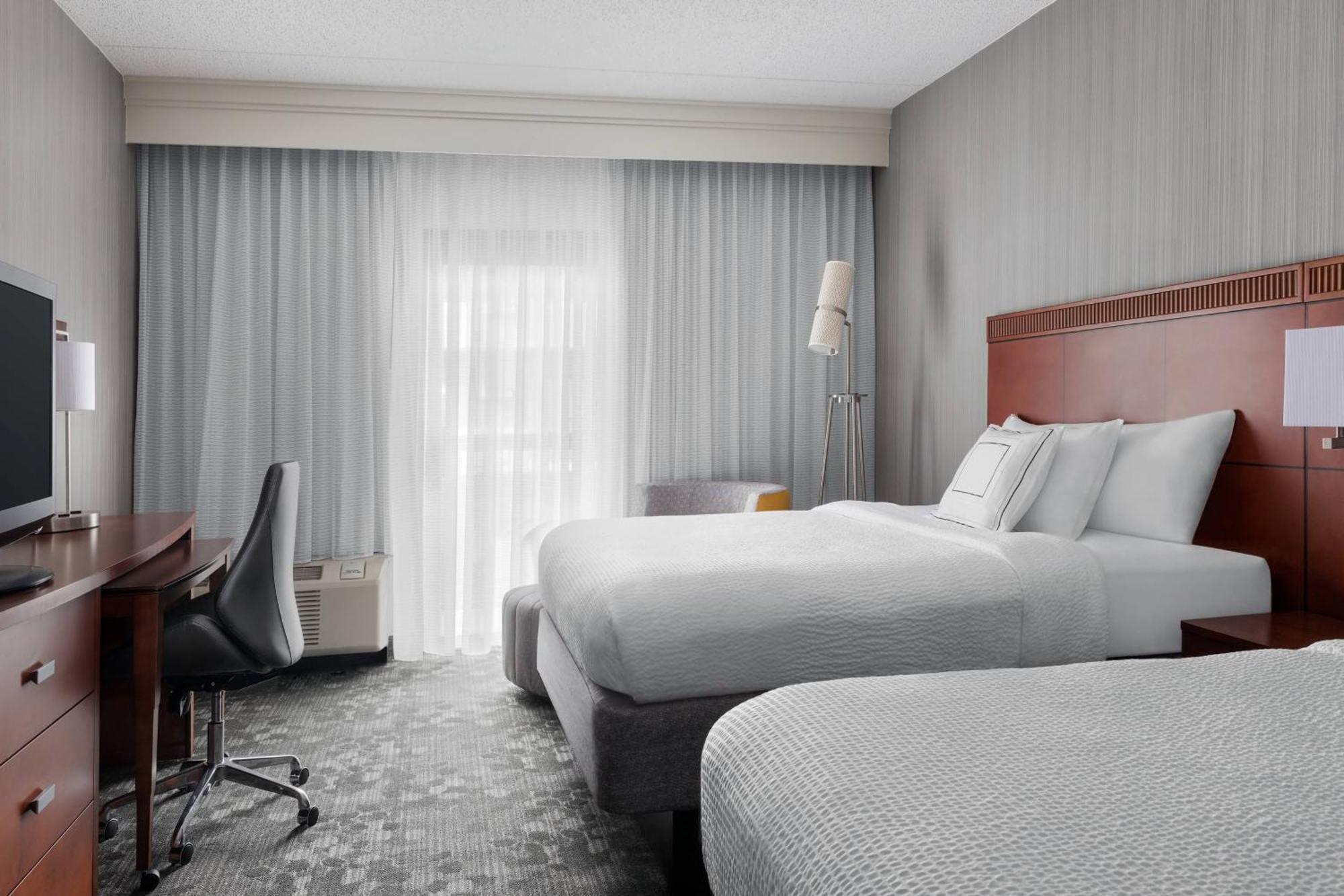 Courtyard Philadelphia Willow Grove Esterno foto