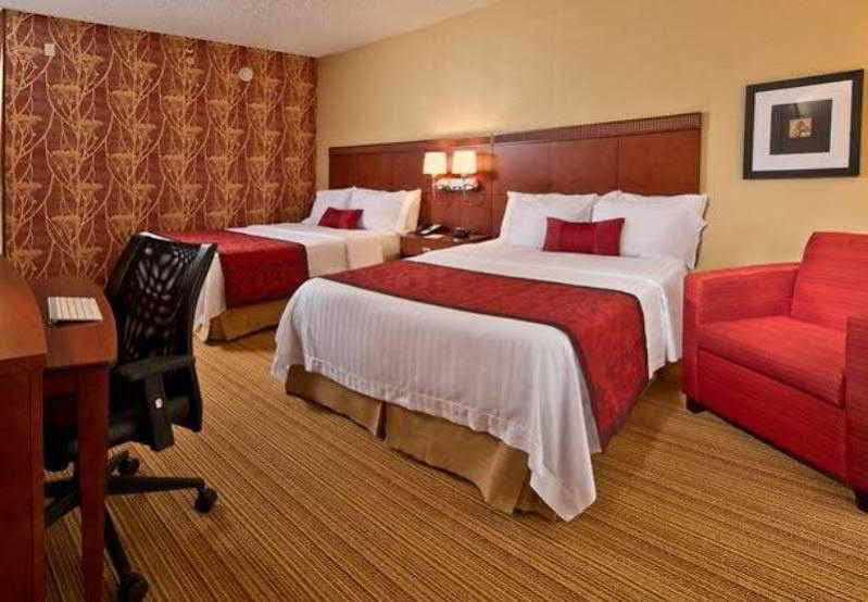 Courtyard Philadelphia Willow Grove Esterno foto
